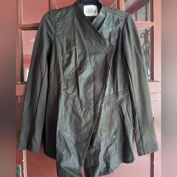 Avant garde Illia soft leather/fabric asymmetrical jacket - Picture 2 of 11